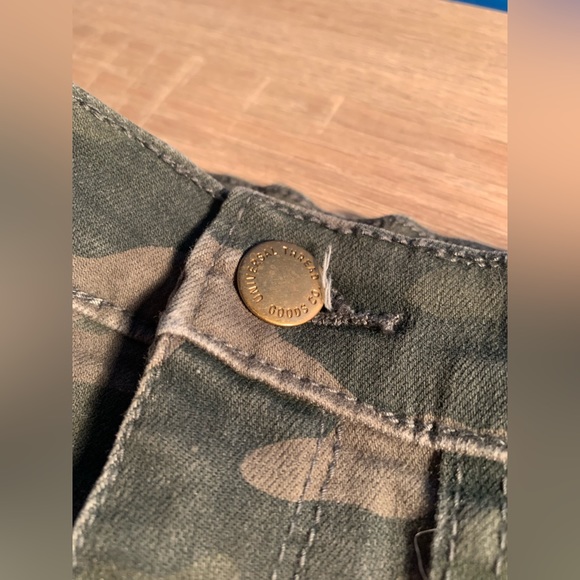 Camo Pants - Picture 3 of 4